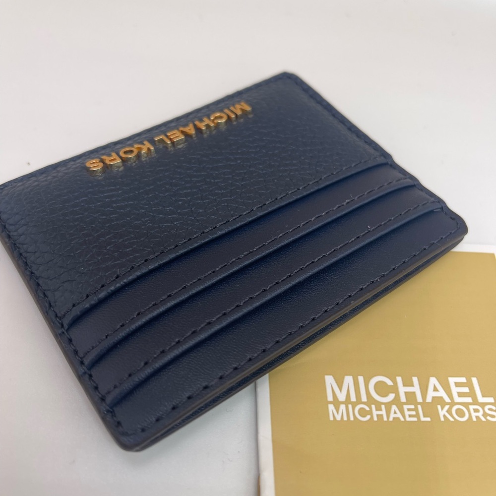 MICHAEL KORS
Large Pebbled Leather Card Holder Case
Navy
NWT - Picture 2 of 16